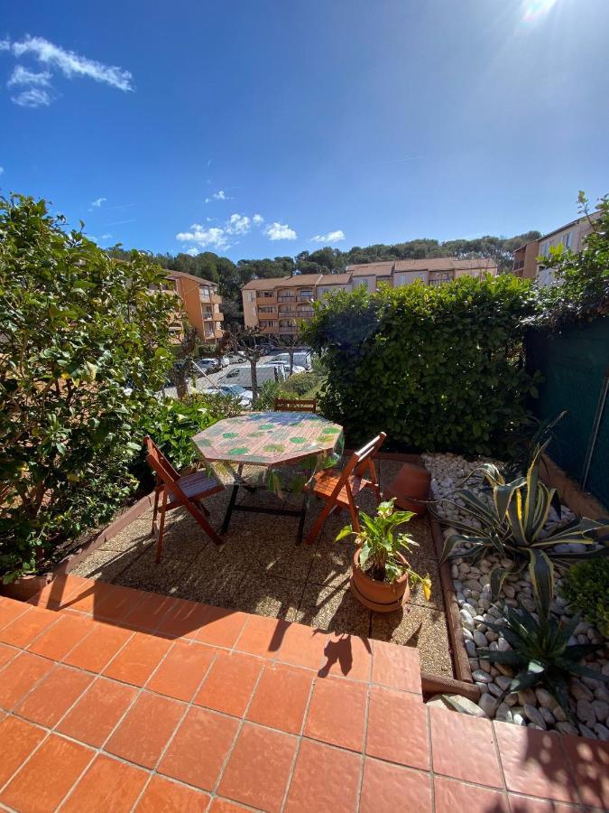 Charmant Studio Costebelle Proche Gare, Terrasse Et Parking Gratuit Hyères Exterior foto